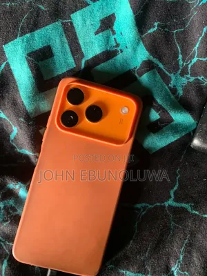 Tecno Spark 50 128 GB Orange