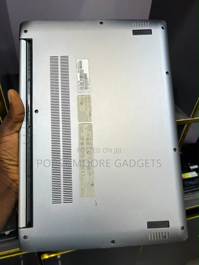 Laptop Acer Swift 3 8GB Intel Core i7 SSD 128GB