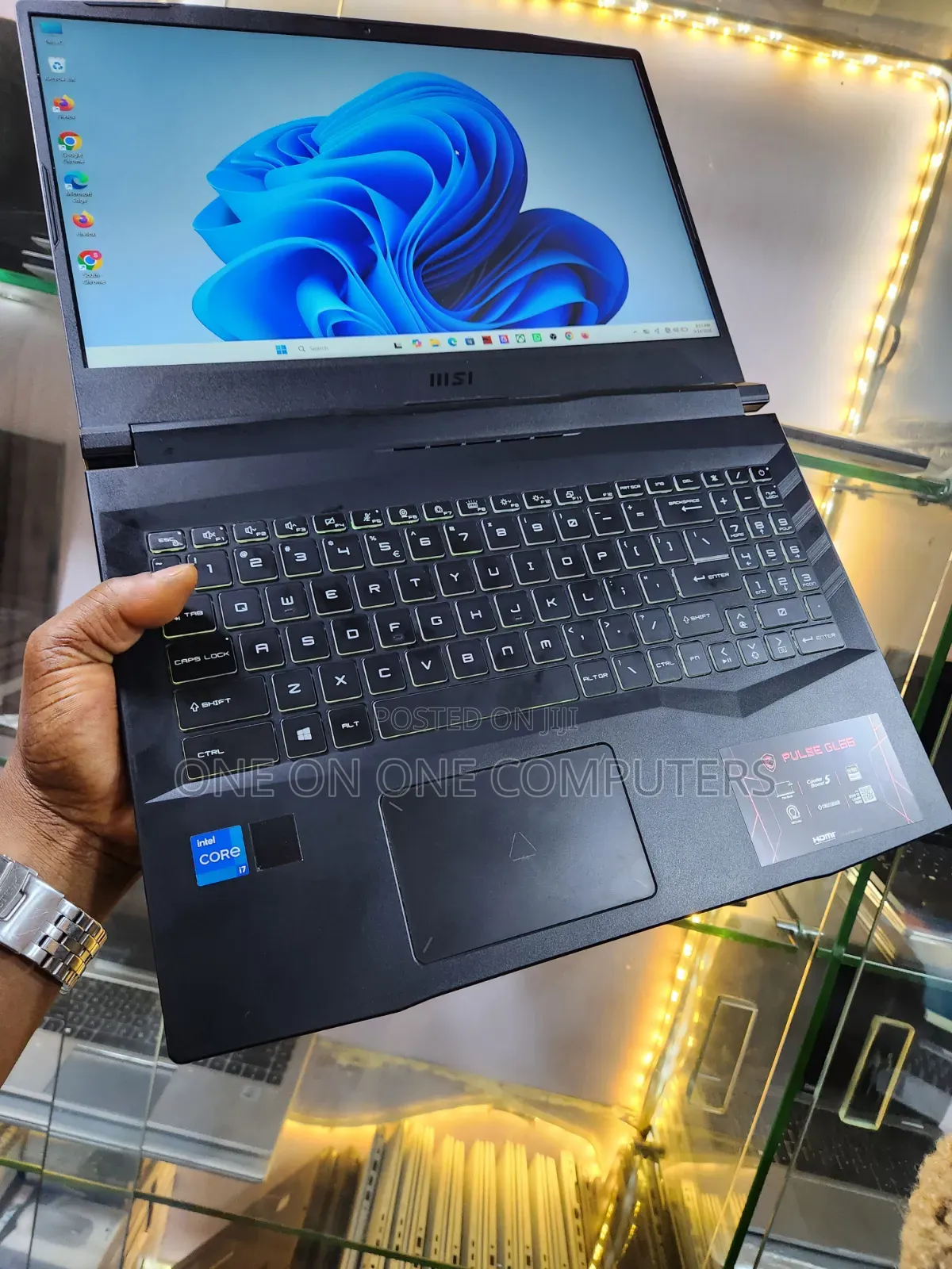 Laptop MSI Pulse GL66 16GB Intel Core i7 SSD 1T