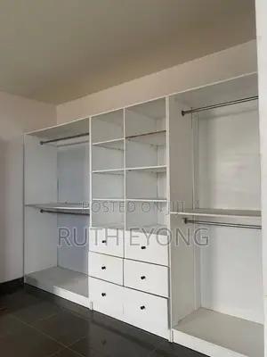 3bdrm Apartment in Whitesand Street, for rent