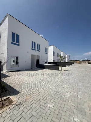 3bdrm Duplex in Capital Loft, Eleko for sale