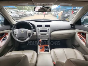 Toyota Camry 2010 Green