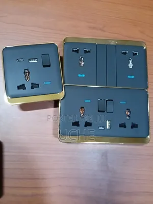 Berlin B7-210 Socket and Switches