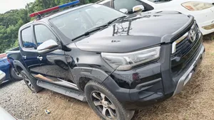 Toyota Hilux 2015 Black