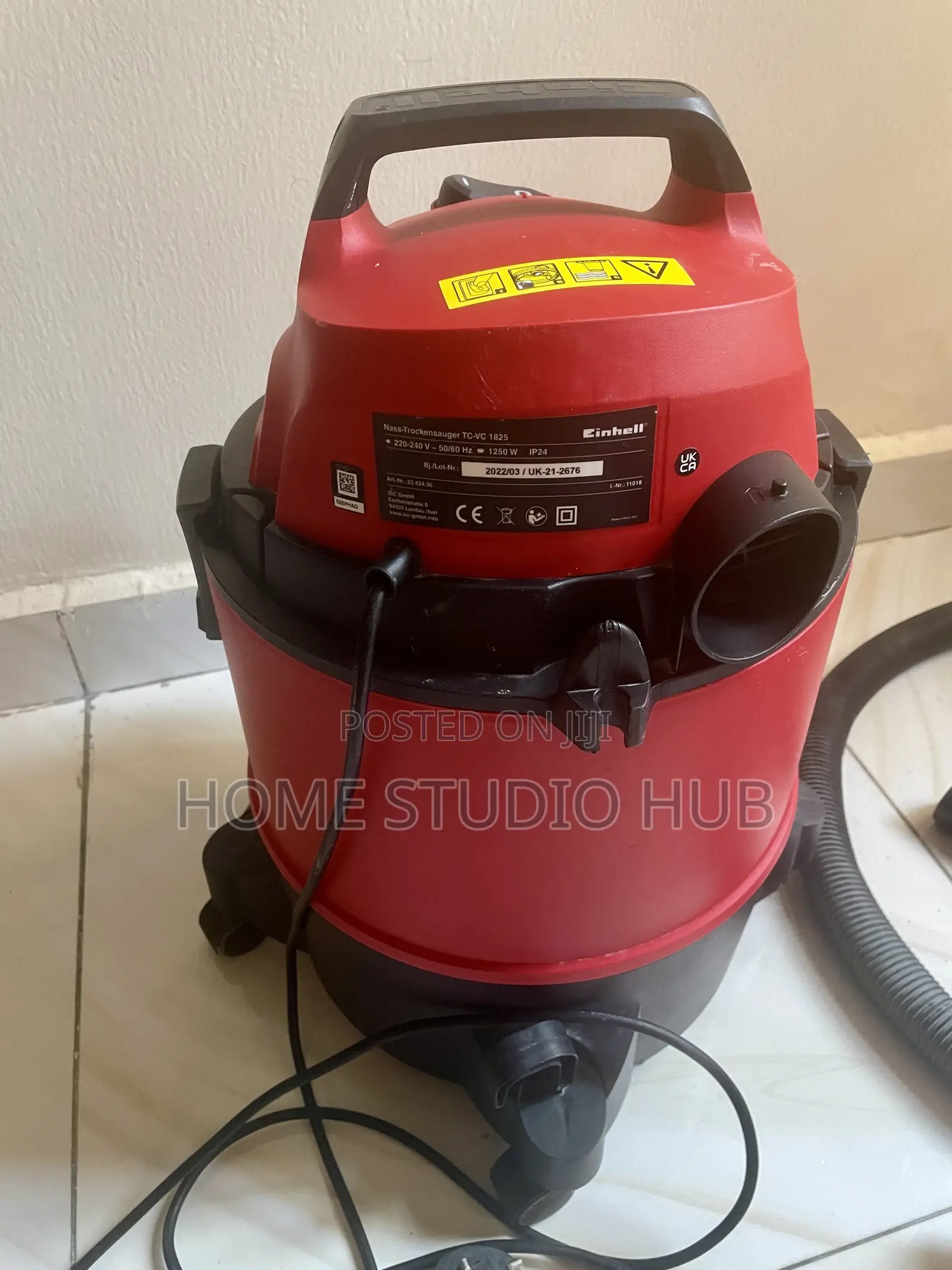 German Einhell 25l Wet and Dry Vacuum Cleaner