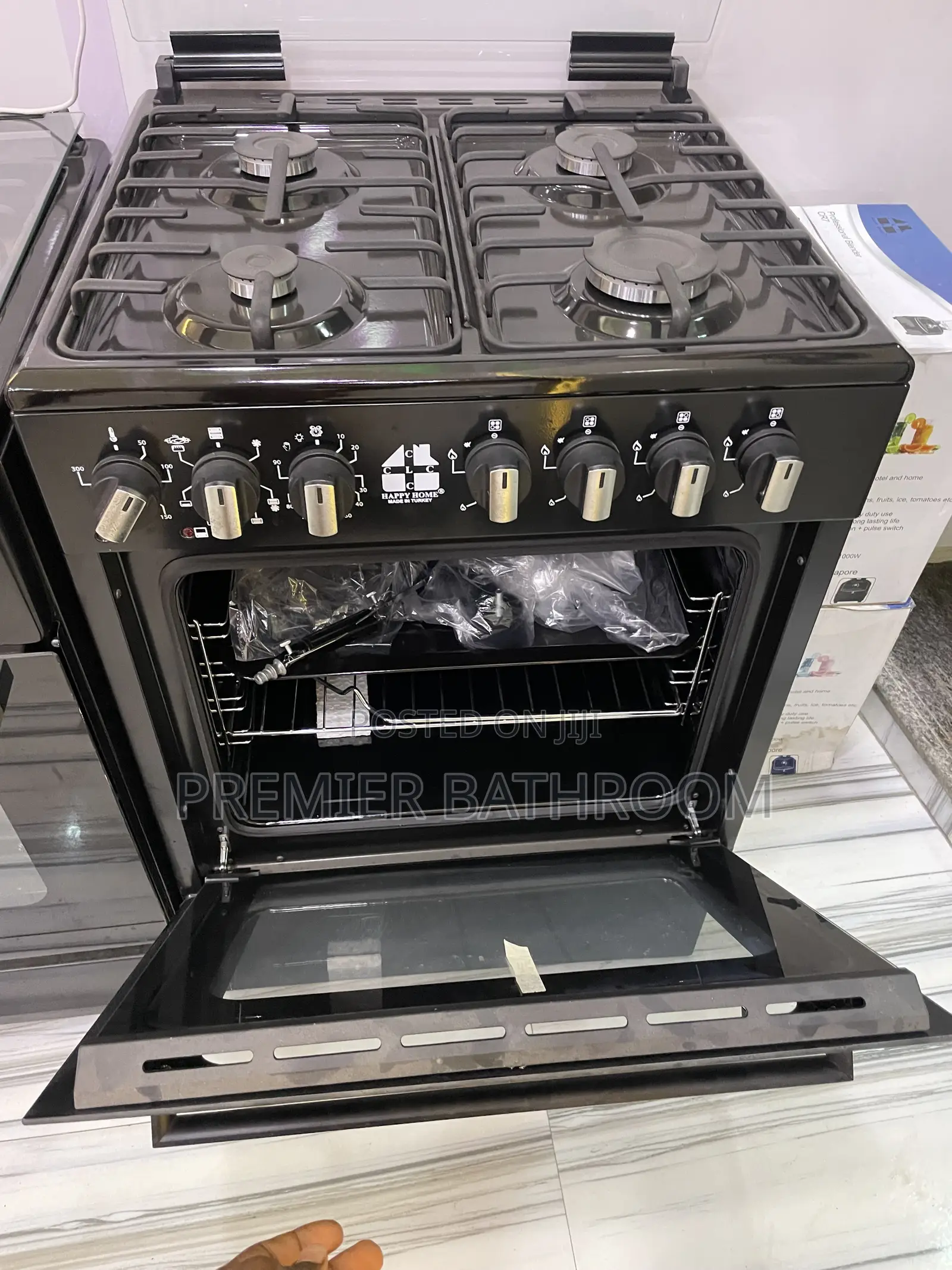 Kitchen Oven and Gas
