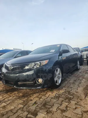 Toyota Camry SE 4dr Sedan (2.5L 4cyl 6A) 2014 Blue