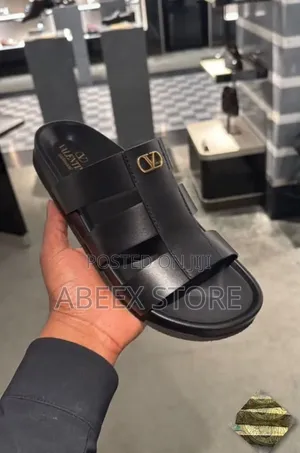 High Quality Valentino Garavani Slippers