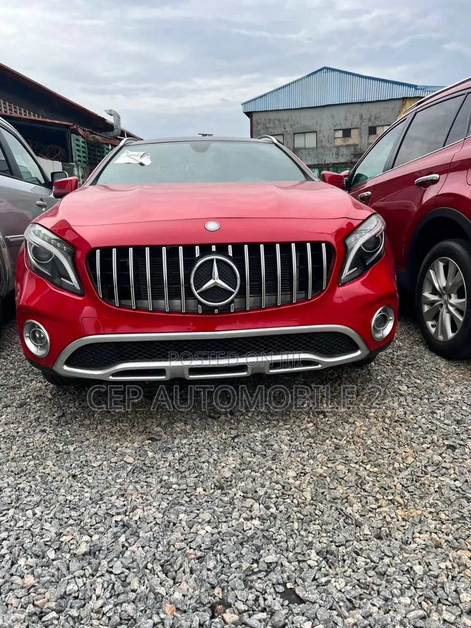 Mercedes-Benz GLA-Class 2016 Red