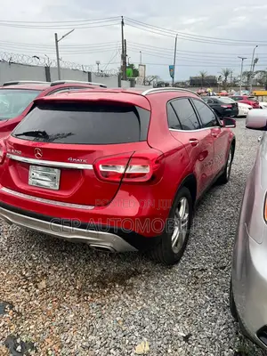 Mercedes-Benz GLA-Class 2016 Red