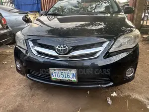 Toyota Corolla LE 4dr Sedan (1.8L 4cyl 4A) 2010 Black