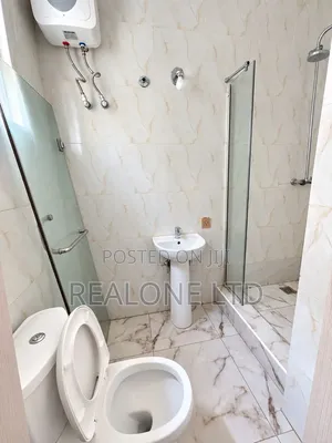 1bdrm Shared Apartment in Off Lekki-Epe Expressway for rent