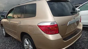 Toyota Highlander 2008 Gold