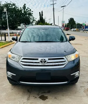 Toyota Highlander 2013 Gray