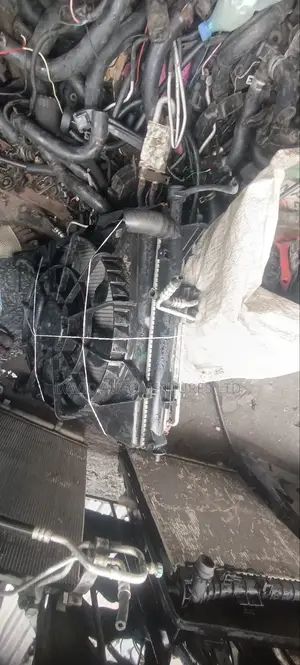 Hyundai Santa Fe 2015 Model Complete Radiator With Fan and Condenser