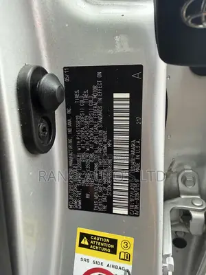 Toyota Highlander Limited 2011 Silver