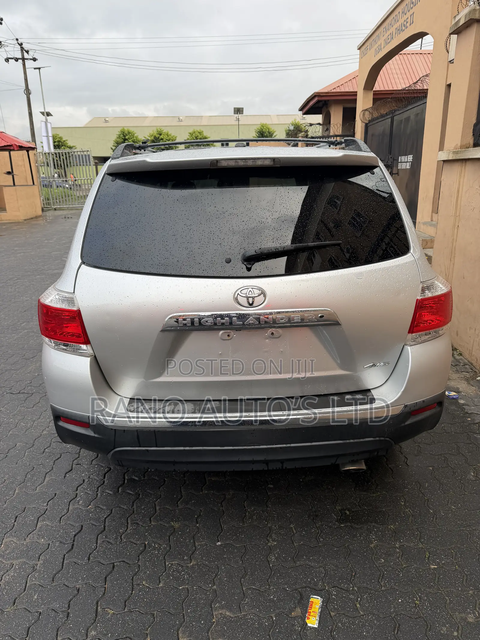 Toyota Highlander Limited 2011 Silver