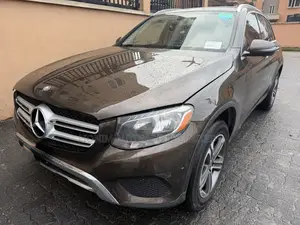 Mercedes-Benz GLC-Class 2016 Brown