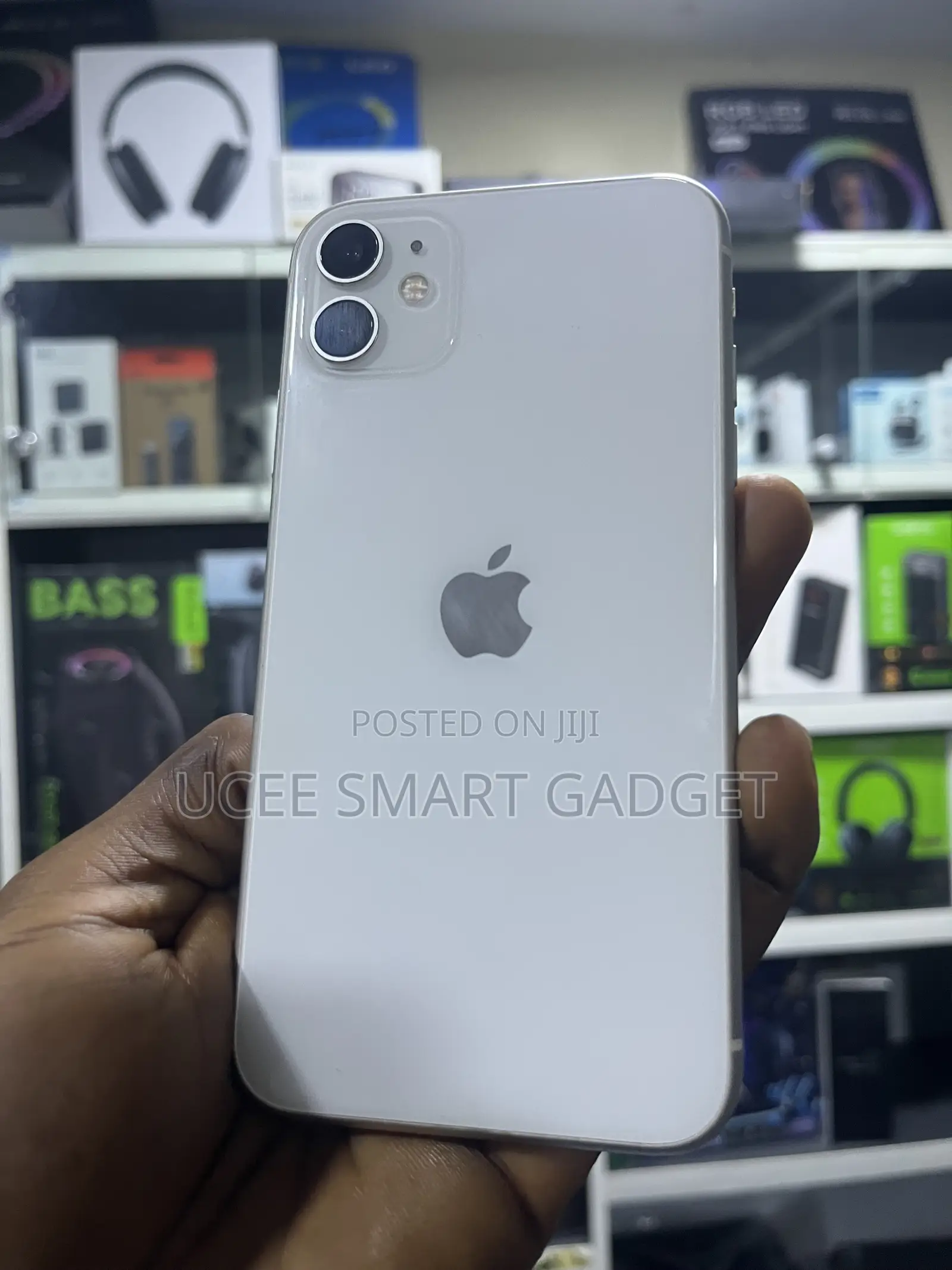Apple iPhone 11 64 GB White