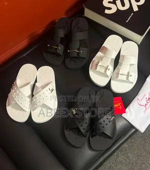 High Quality Slippers