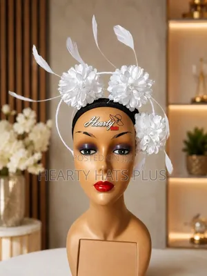Elegant Fascinator for Weddings, Parties Special Occasions