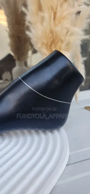 Pure Stainless Steel Tiny Leg Chain