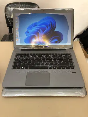 New Laptop HP EliteBook Folio 1020 G1 8GB Intel Core i5 SSD 256GB