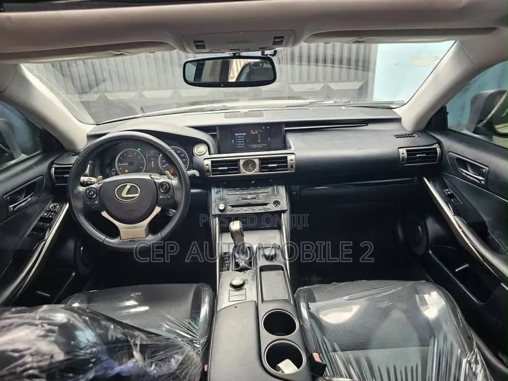 Lexus IS 250 2015 Silver