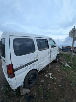 Suzuki Every 2004 White