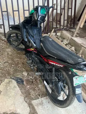 TVS Neo NX 2022 Black