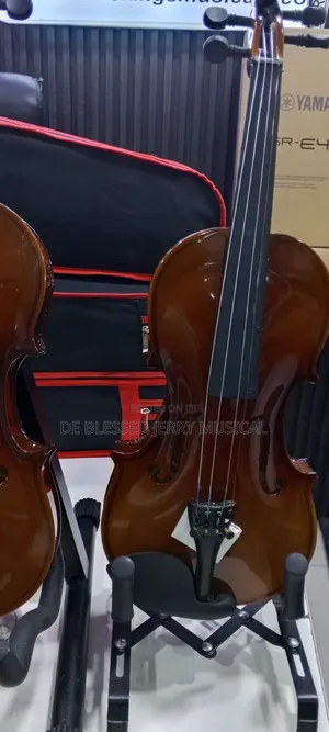 Yamaha Violin Size 1/2 With 4 String Acoustic Violin