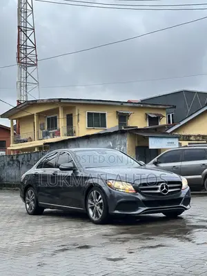 Mercedes-Benz C300 Base 4Matic Sedan AWD (2.0L 4cyl 7A) 2016 Gray