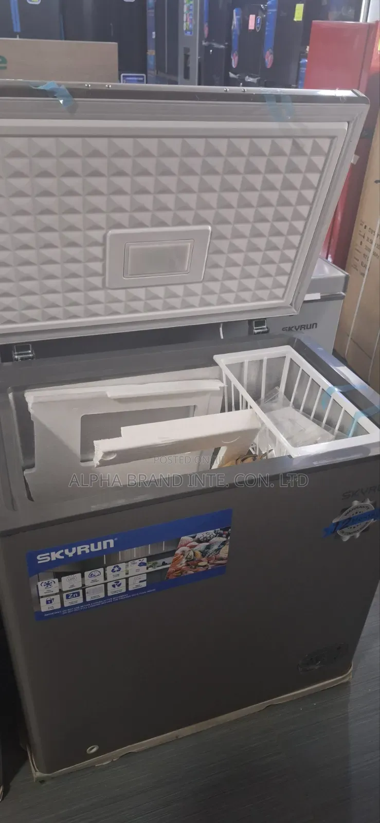 Skyrun 155lt Inverter Freezer