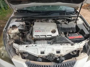 Toyota Solara 2005 White
