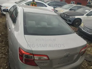 Toyota Camry 2014 Silver