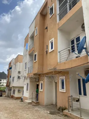 3bdrm Block of Flats in Durumi By Christ for rent