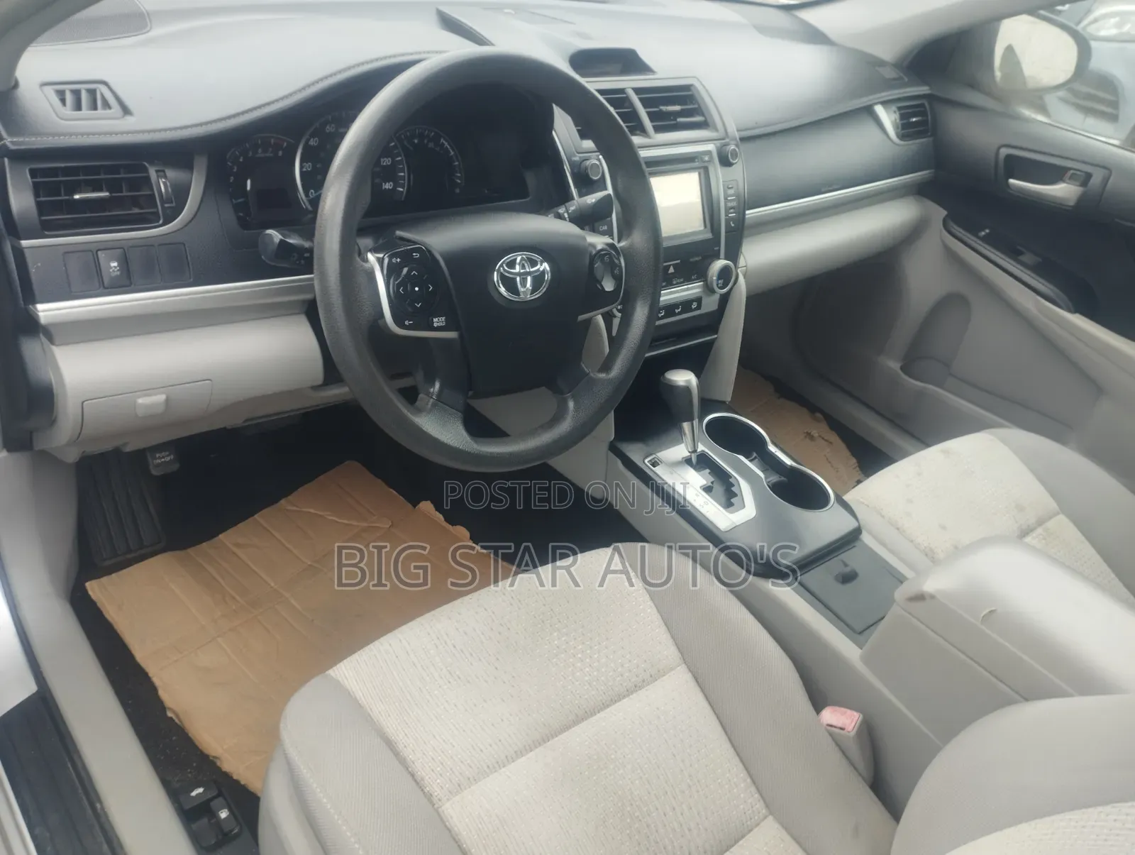 Toyota Camry 2014 Silver