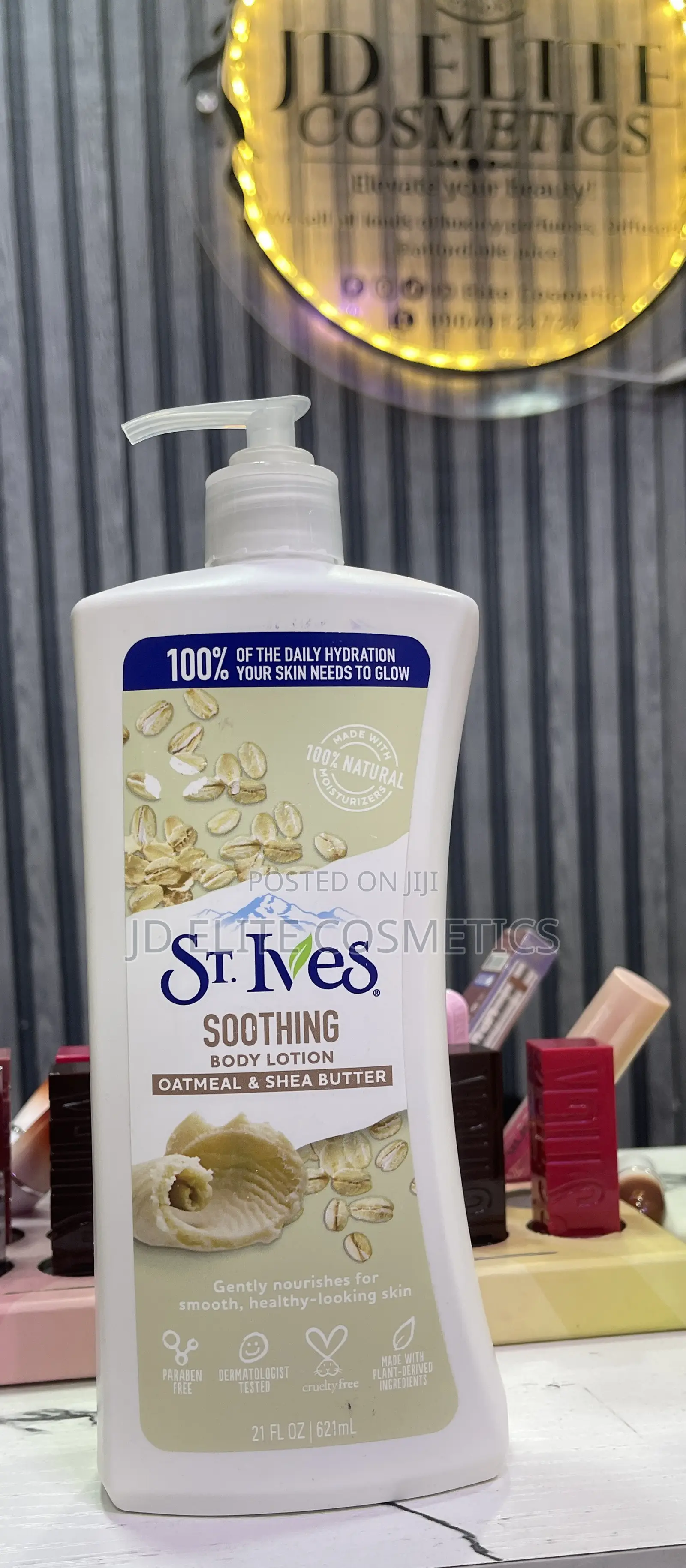 St Ives. Body Lotion