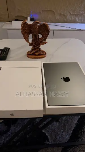 Laptop Apple MacBook Air 2022 M2 16GB Apple M2 SSD 256GB