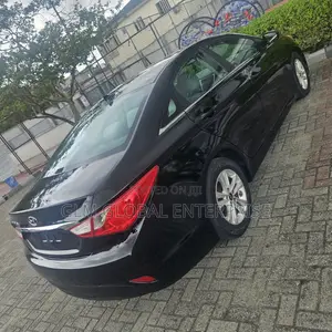 Hyundai Sonata 2014 Black