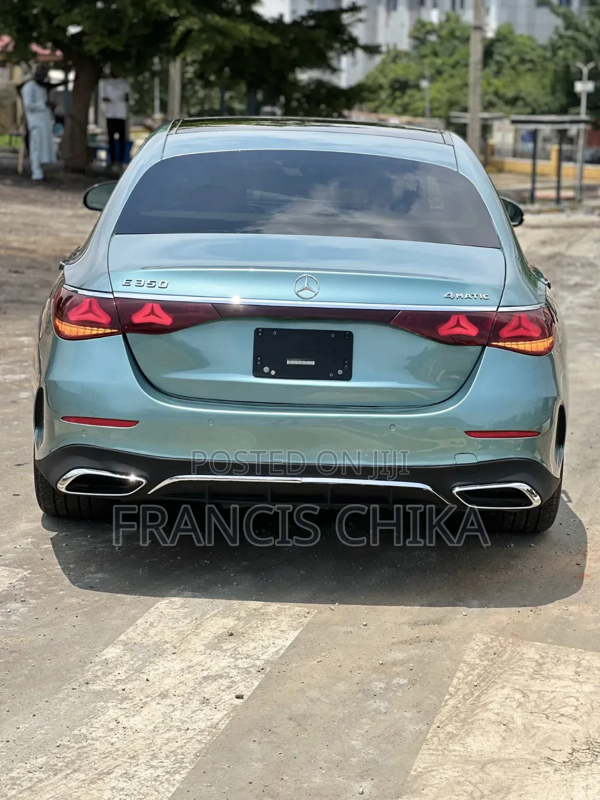 Mercedes-Benz E350 2024 Green