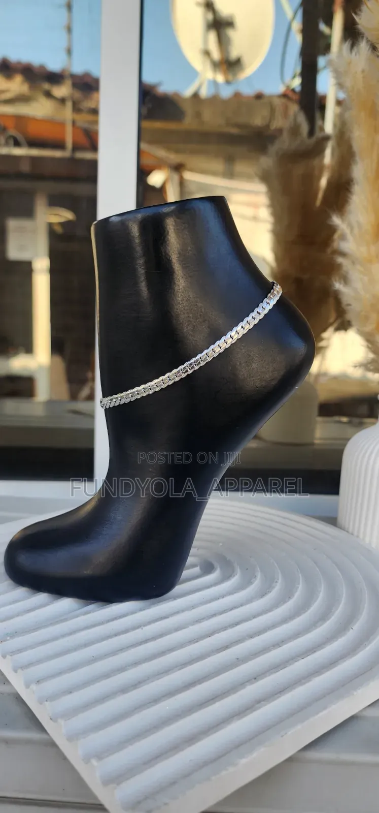 Thick Silver Leg Chain