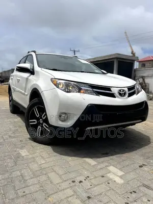 Toyota RAV4 2016 White