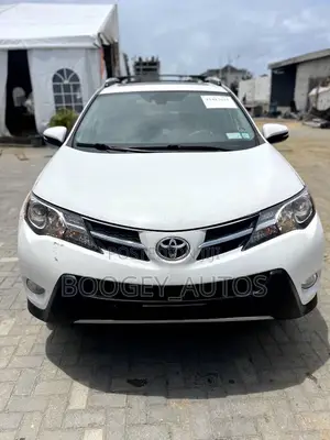 Toyota RAV4 2016 White