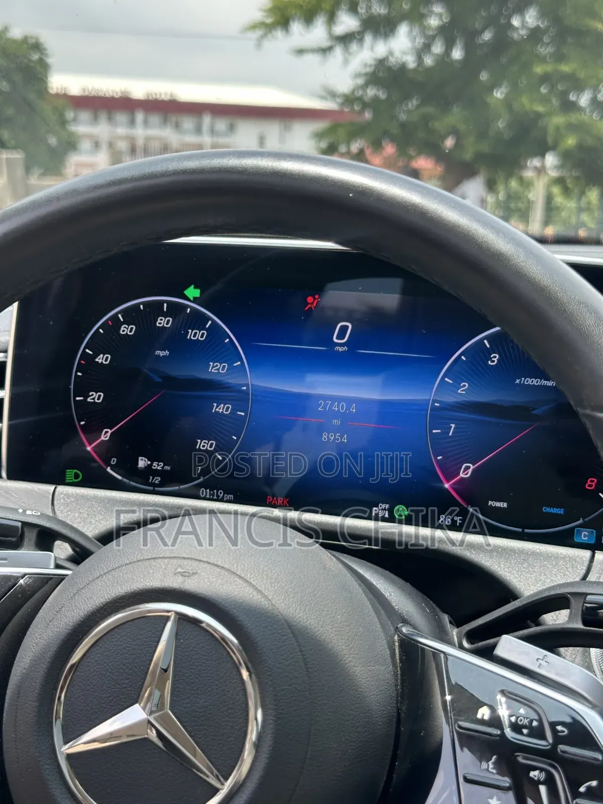 Mercedes-Benz E350 2024 Green