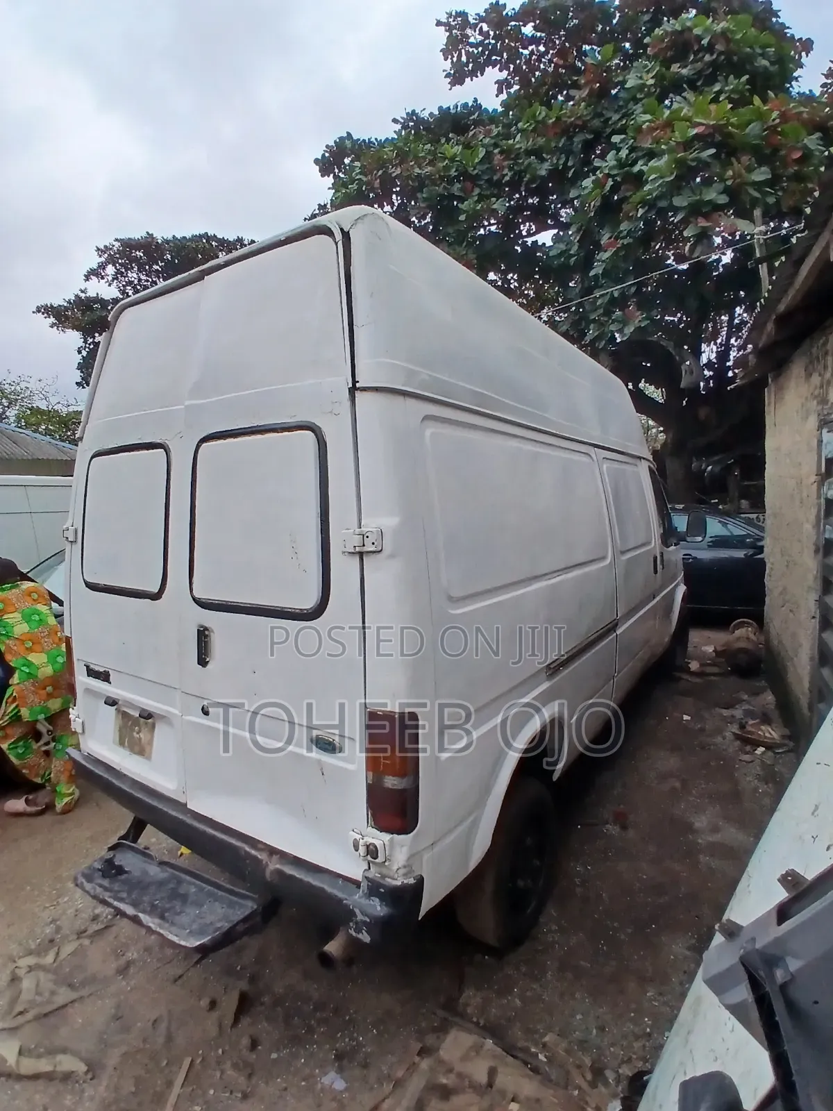 Ford Transit 1999 White