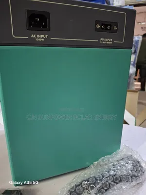 2000w/ 2kwh Meco Solar Generator