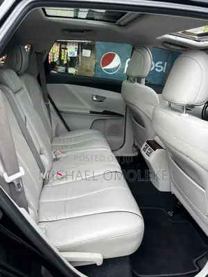Toyota Venza V6 AWD 2010 Black