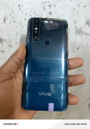 Vivo V15 256 GB Blue