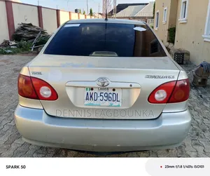 Toyota Corolla 2004 White
